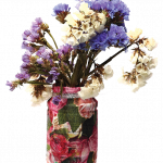 Photo of dried flowers in vase