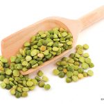 Photo of peas in scoop